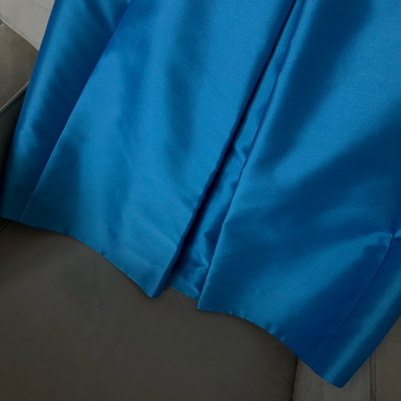 Sara Campbell turquoise formal dress. - Picture 4 of 5